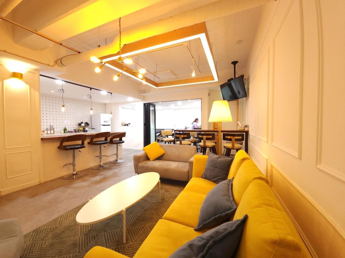Oyo Hostel Myeongdong 5 Seoul Bagian luar foto