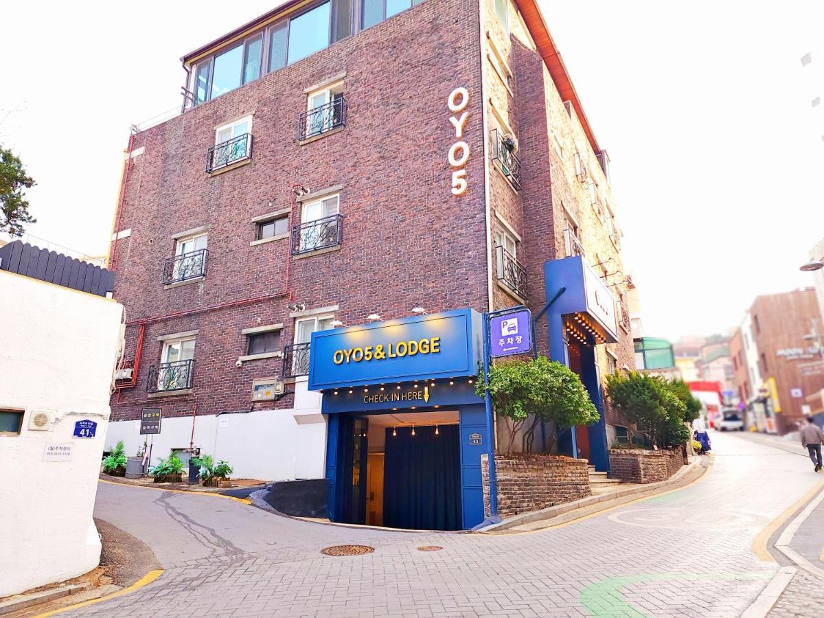Oyo Hostel Myeongdong 5 Seoul Bagian luar foto